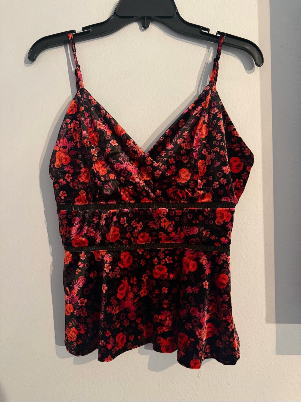 Floral Velvet V-Neck Cami Top in Red on Black